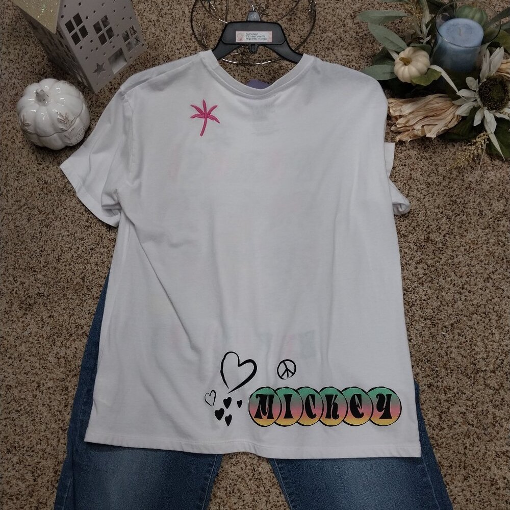 3717 Size Large Mickey Mouse Embroidered Tee Shirt. - Picture 4 of 6